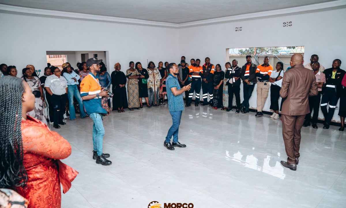 REMISE DE CERTIFICATS DE MERITE AUX AGENTS DE MORCO SERVICES, BUREAU DE KOLWEZI
